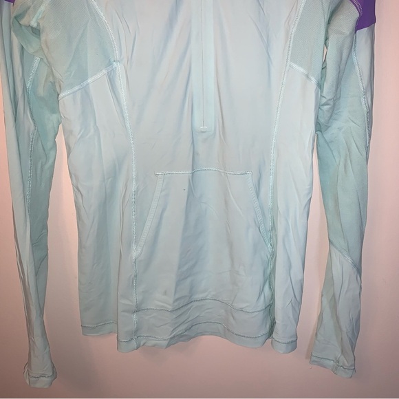Lululemon Runbeam Hoodie Aquamarine / Power Purple - Picture 11 of 12